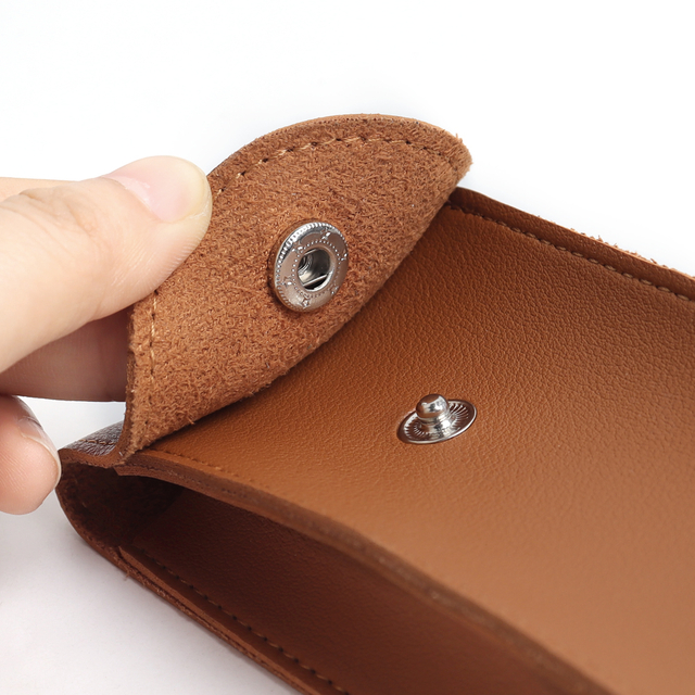 Wholesale Brown Top-Grain Leather Single Watch Pouch – Minimalist Travel Case with Snap Button | CSLWB Wholesale