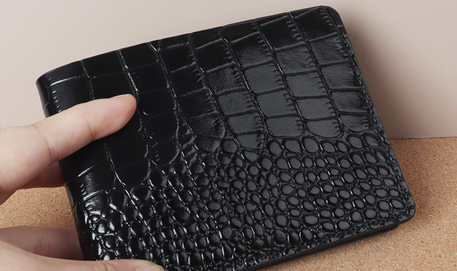 Custom Black Crocodile Embossed Leather Bifold Wallet
